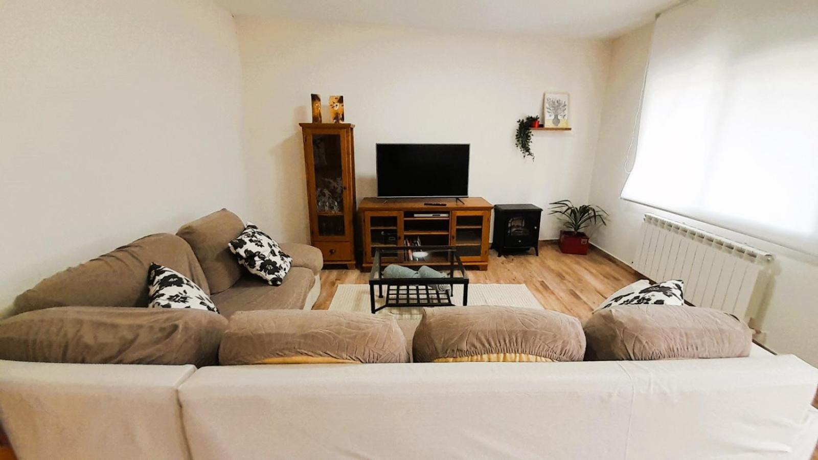 La Casona Apartment Serranillos Ngoại thất bức ảnh