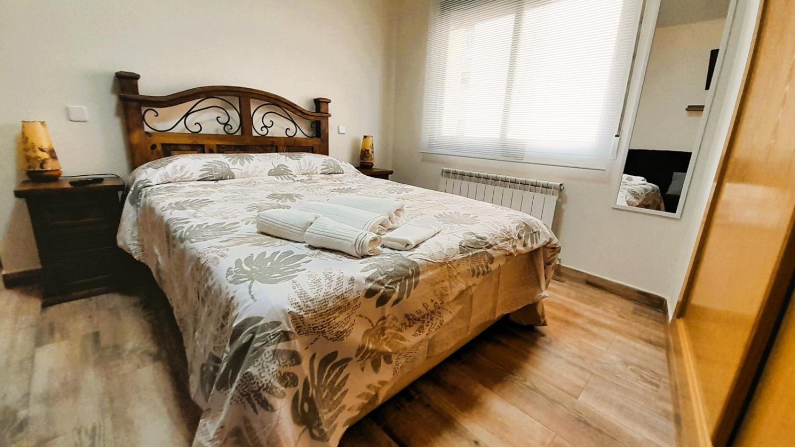 La Casona Apartment Serranillos Ngoại thất bức ảnh