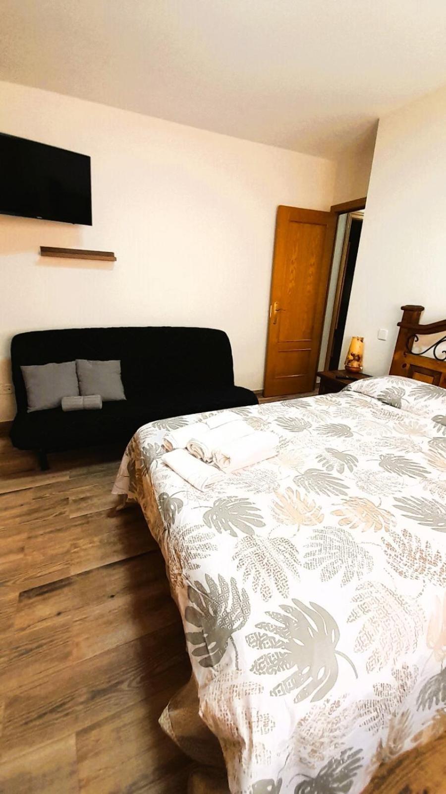 La Casona Apartment Serranillos Ngoại thất bức ảnh