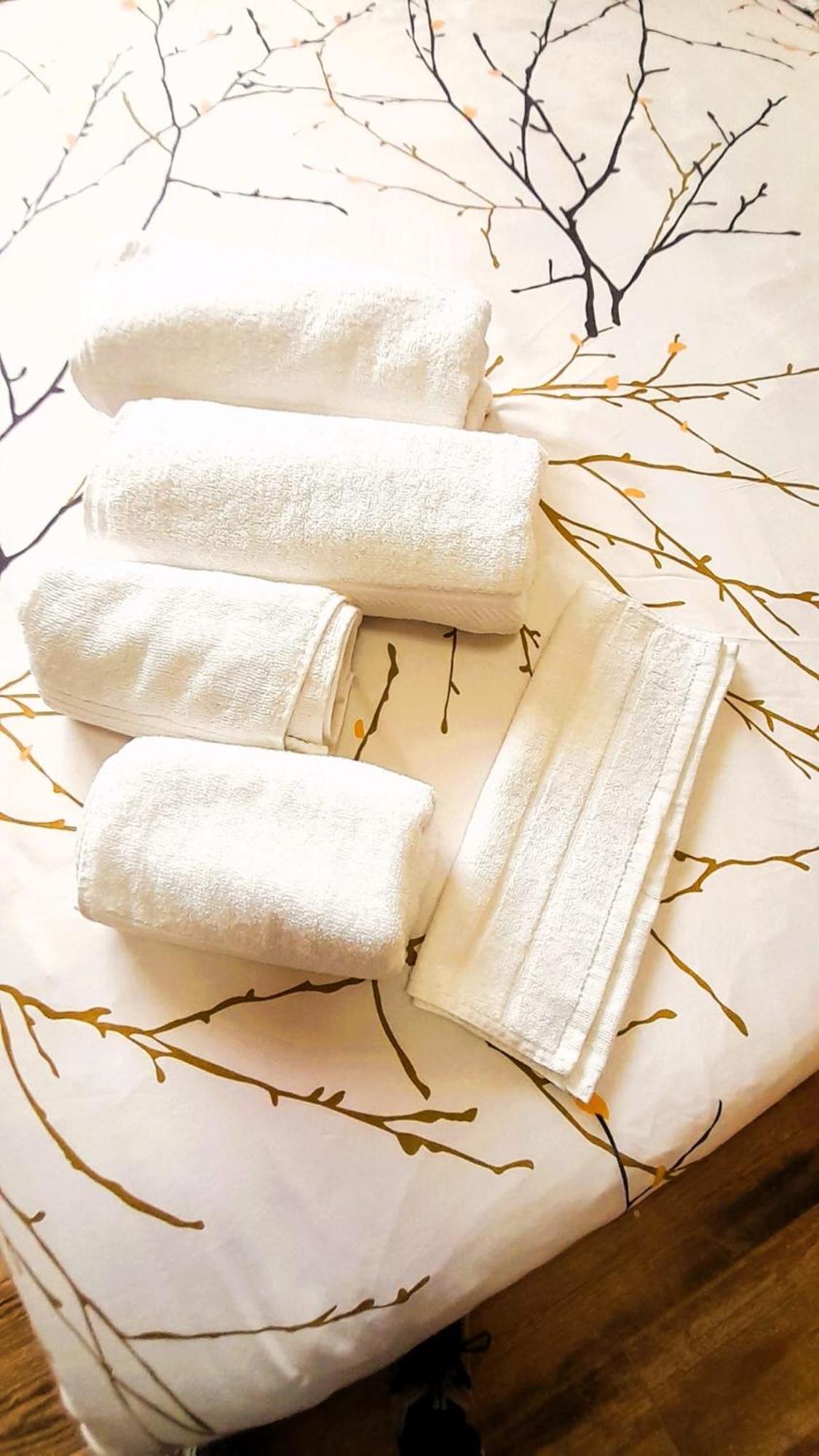 La Casona Apartment Serranillos Ngoại thất bức ảnh